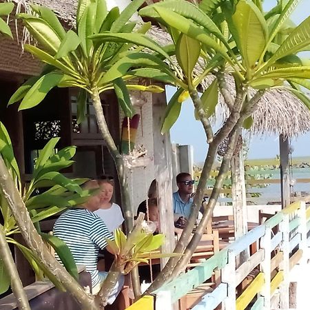 Red Coral Kitesurfing Resort Калпития Экстерьер фото