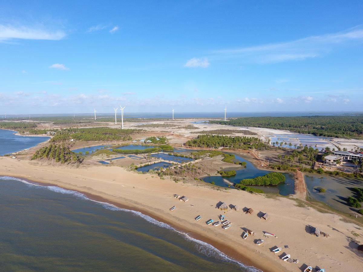 Red Coral Kitesurfing Resort Калпития Экстерьер фото