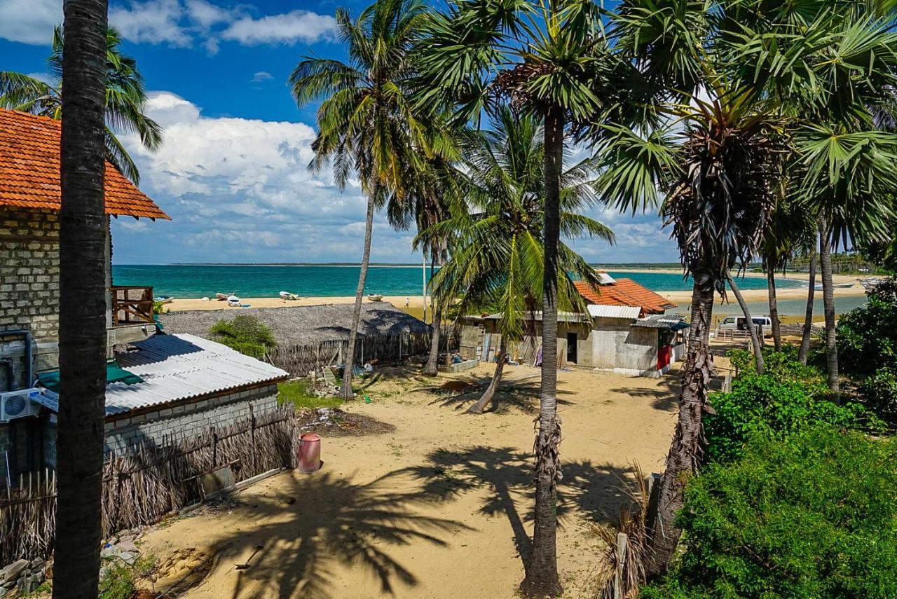 Red Coral Kitesurfing Resort Калпития Экстерьер фото